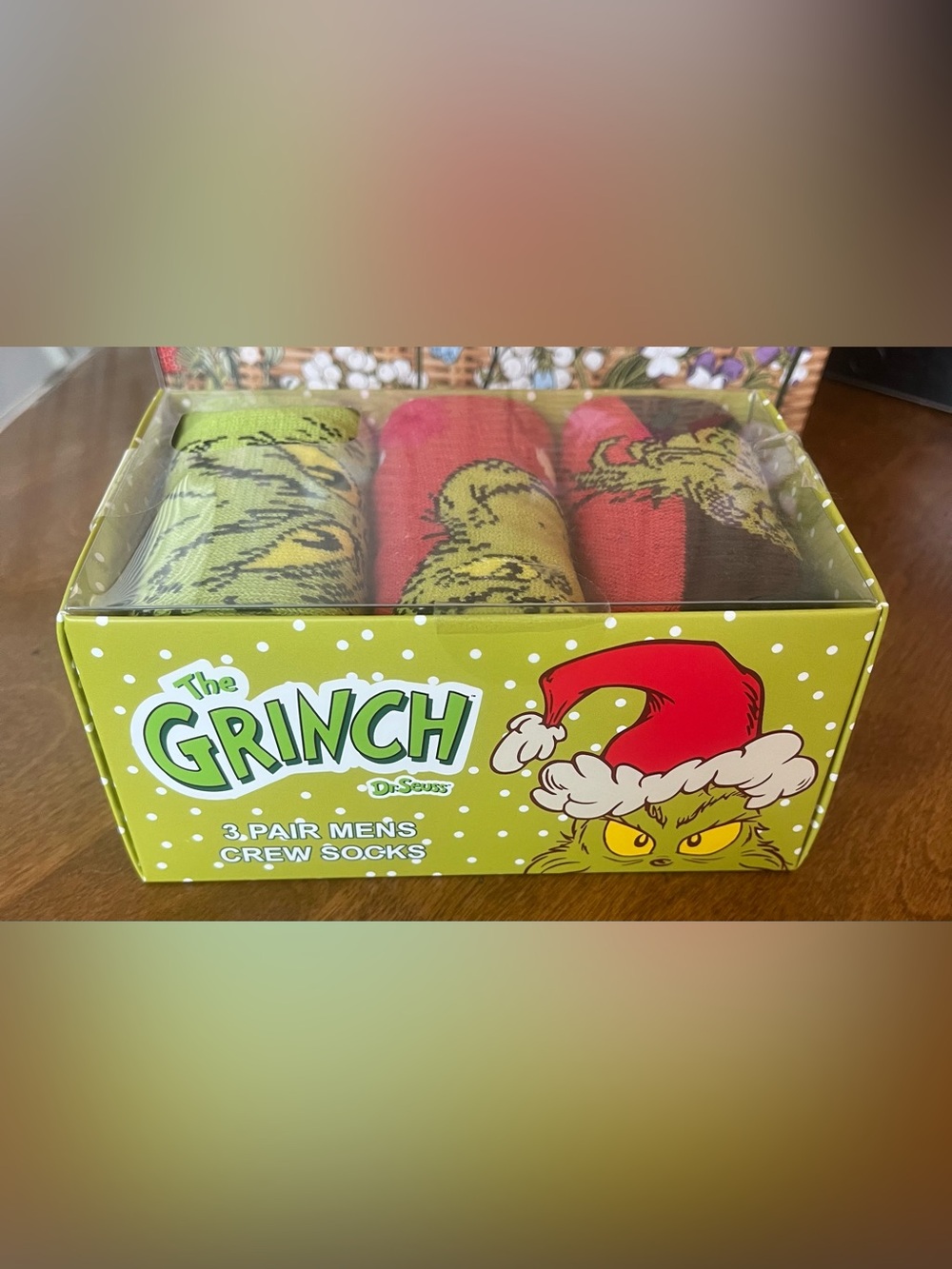 🌻 The Grinch Crew Socks - Green & Red (3-Pack) New In Package